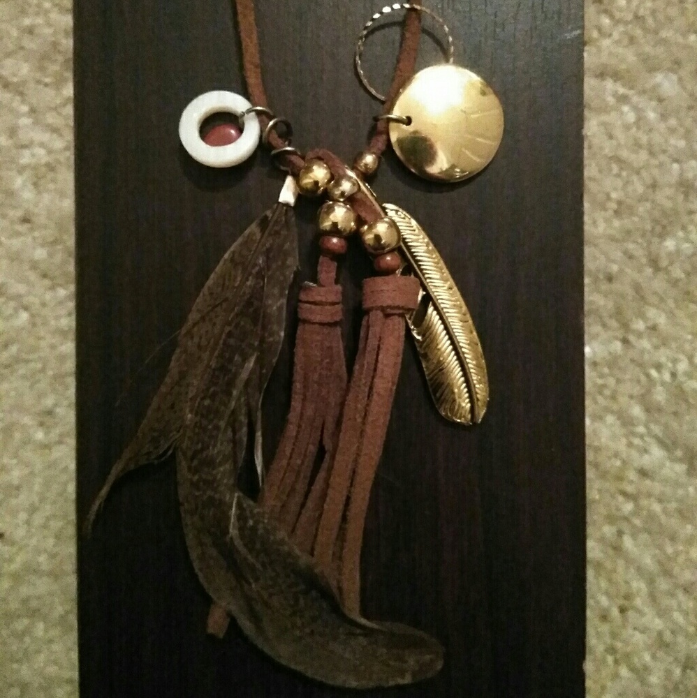 Leather necklace